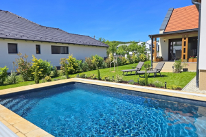 03-villa-balantis-privatpool