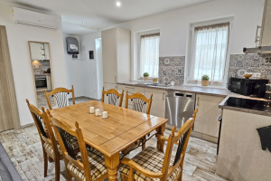 nr-122-pool-park-balaton-apartment_010