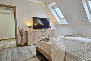 nr-122-pool-park-balaton-apartment_017