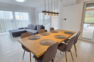 nr-125-villa-nightfall_011