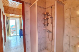 csalogany_apartment_pool_own_garden_21