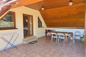 csalogany_apartment_pool_own_garden_27_0