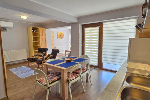 csalogany_apartment_pool_downstairs_1bedroom_14