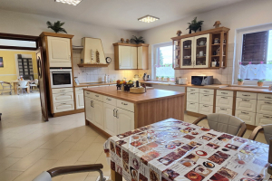 nr-200-villa-matis_26