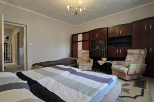 nr-43-b-gyorgyi-ferienhaus-mieten-privat-pool-strandnahe-balaton_16