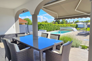 ferienhaus-maxi-mit-uberdachtem-pool_-nr-72_08